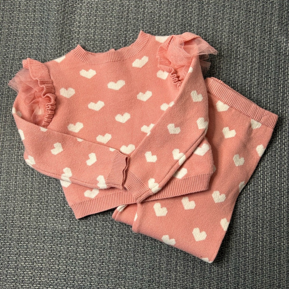 💕Pink and White Heart Sweater Set 💕